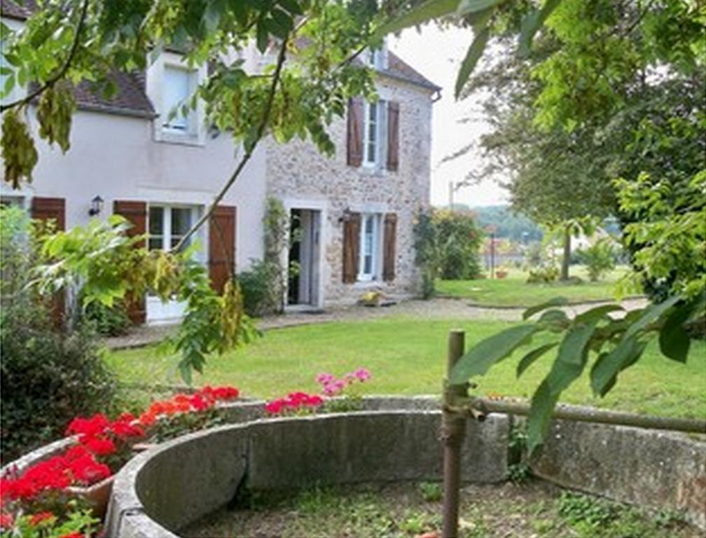La Roulotte De Pommette Et Billy Bed & Breakfast La Hoguette Luaran gambar